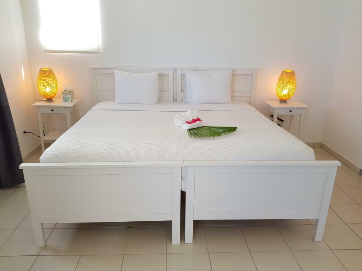 Turtle'S Nest Beach Resort Meads Bay Ngoại thất bức ảnh